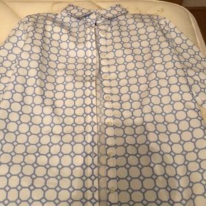 Lands end no iron buttons down